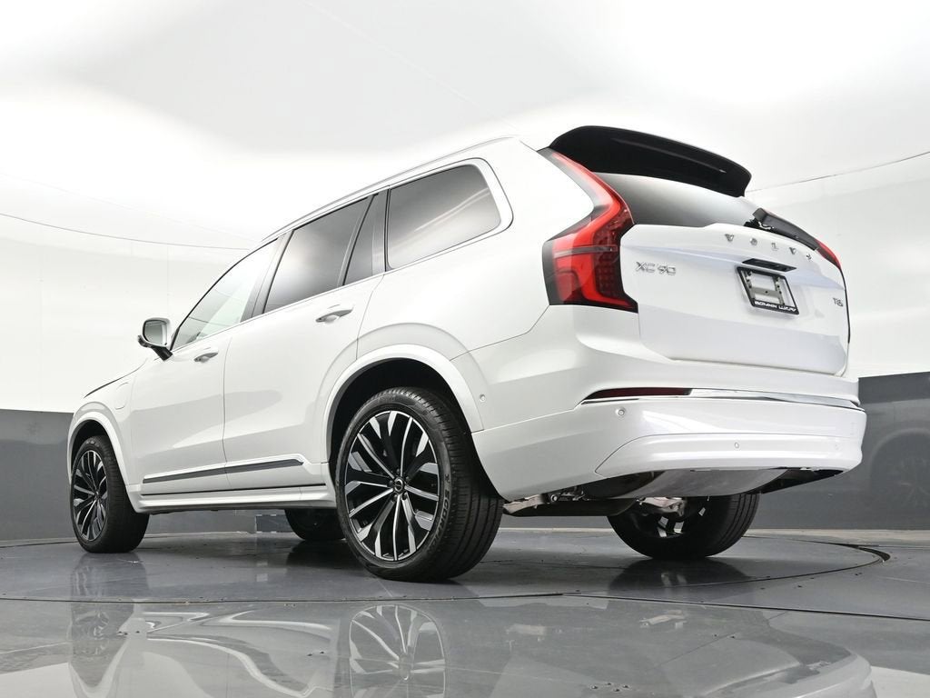 2025 Volvo XC90 Plug-In Hybrid Plus