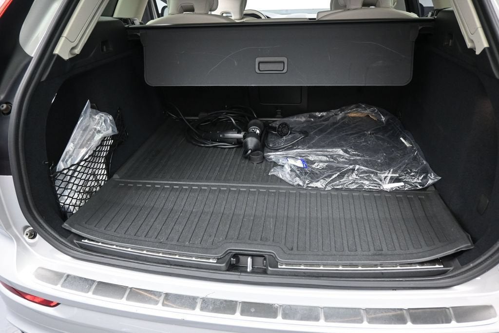 2025 Volvo XC60 Plug-In Hybrid Plus, T8 AWD Electric/Gasoline, Dark