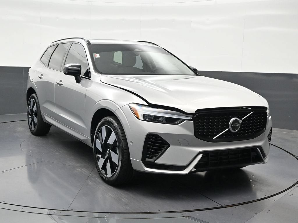 2025 Volvo XC60 Plug-In Hybrid Plus, T8 AWD Electric/Gasoline, Dark