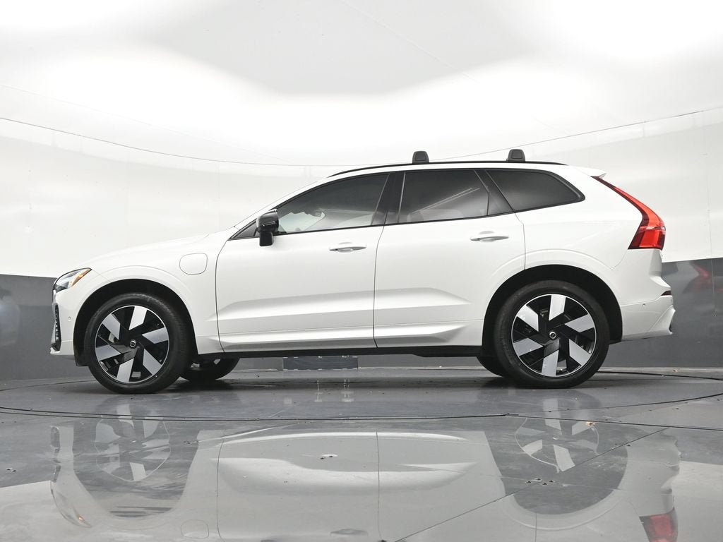 2025 Volvo XC60 Plug-In Hybrid Plus