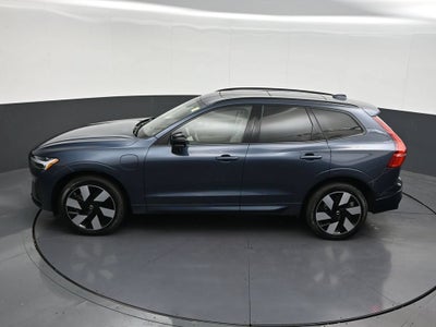 2025 Volvo XC60 Plug-In Hybrid Plus