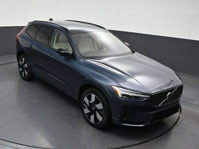 2025 Volvo XC60 Plug-In Hybrid Plus