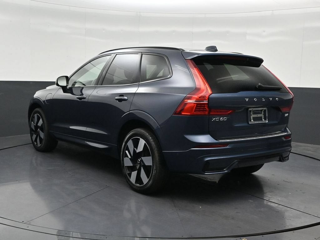 2025 Volvo XC60 Plug-In Hybrid Plus