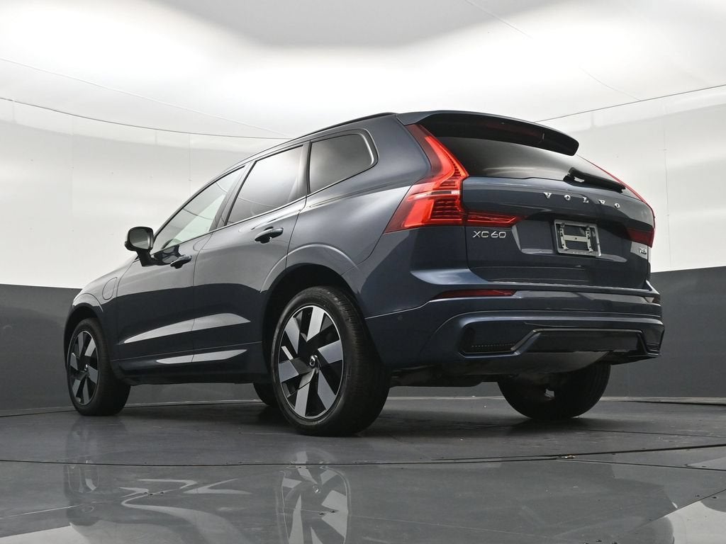 2025 Volvo XC60 Plug-In Hybrid Plus