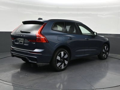 2025 Volvo XC60 Plug-In Hybrid Plus