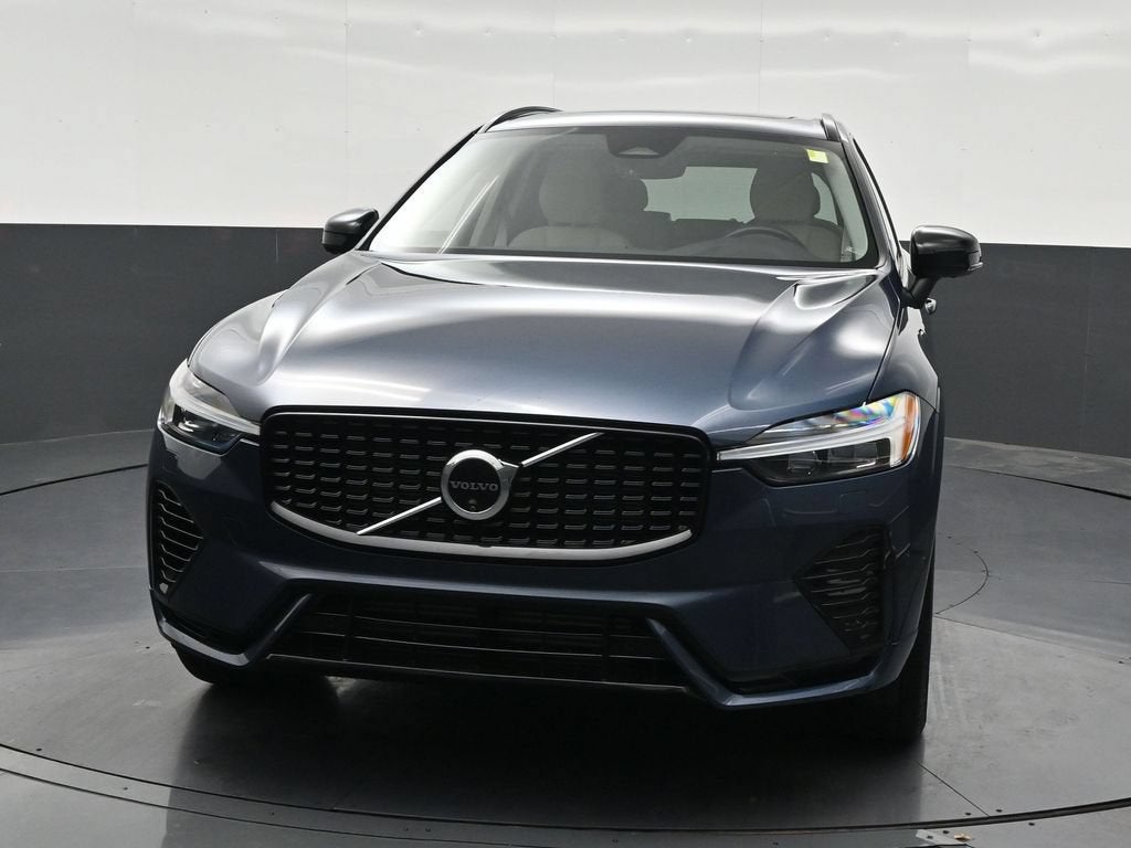 2025 Volvo XC60 Plug-In Hybrid Plus