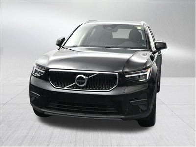 2023 Volvo XC40 Core