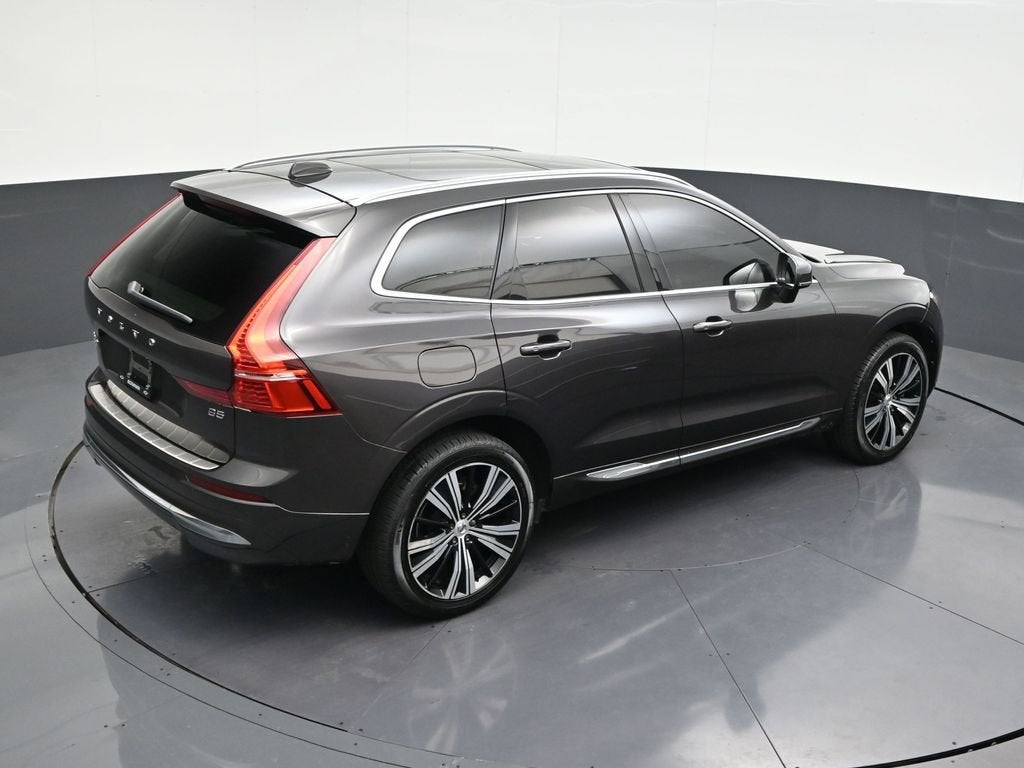 2023 Volvo XC60 Plus Bright Theme