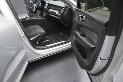 2023 Volvo XC60 Core
