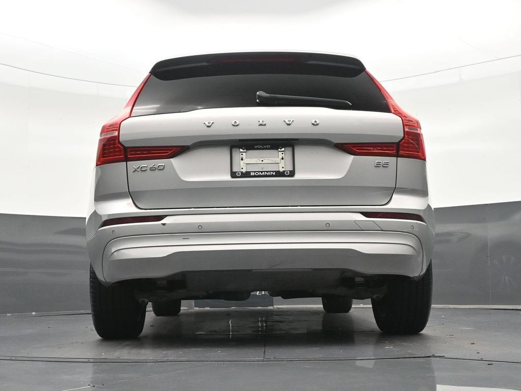 2023 Volvo XC60 Core