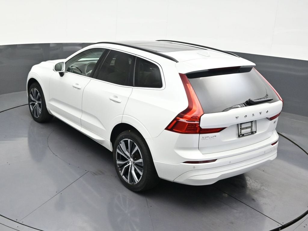 2022 Volvo XC60 Momentum