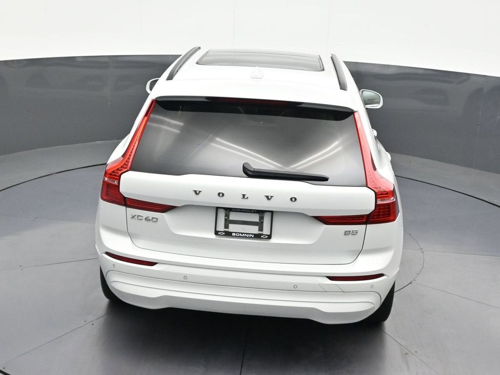 2022 Volvo XC60 Momentum