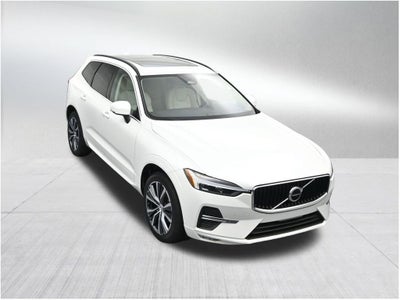 2022 Volvo XC60 Momentum