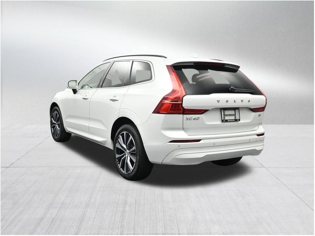 2022 Volvo XC60 Momentum