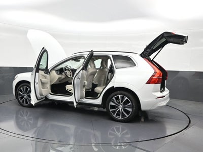 2022 Volvo XC60 Momentum