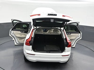 2022 Volvo XC60 Momentum