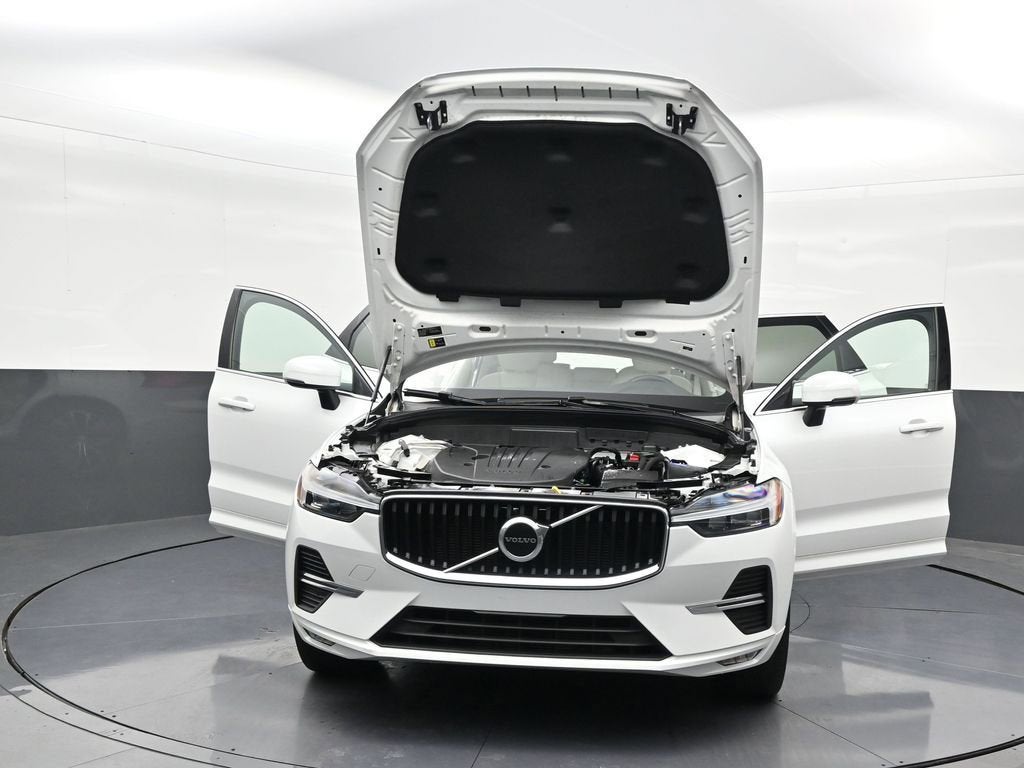 2022 Volvo XC60 Momentum