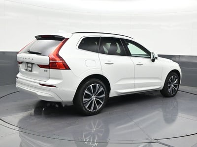 2022 Volvo XC60 Momentum