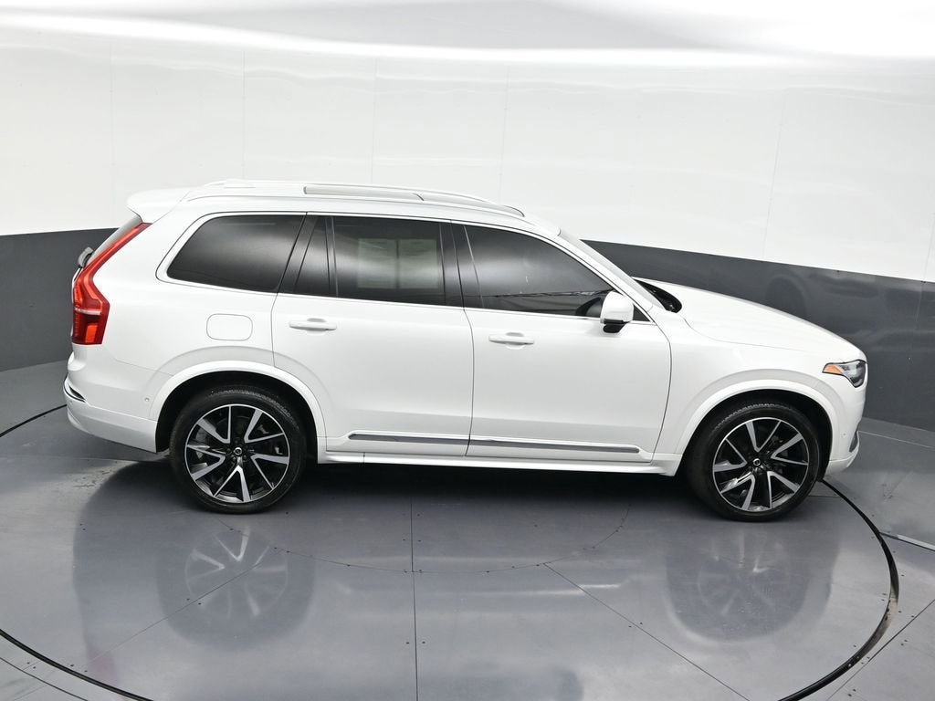 2024 Volvo XC90 Plus Bright Theme