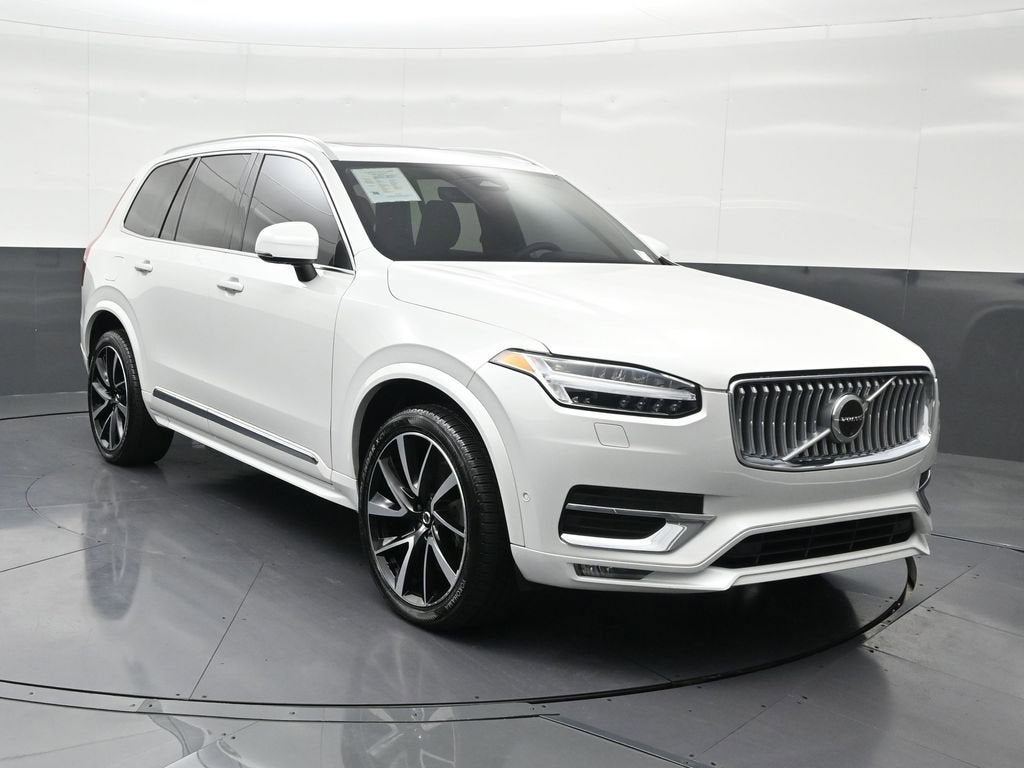 2024 Volvo XC90 Plus Bright Theme
