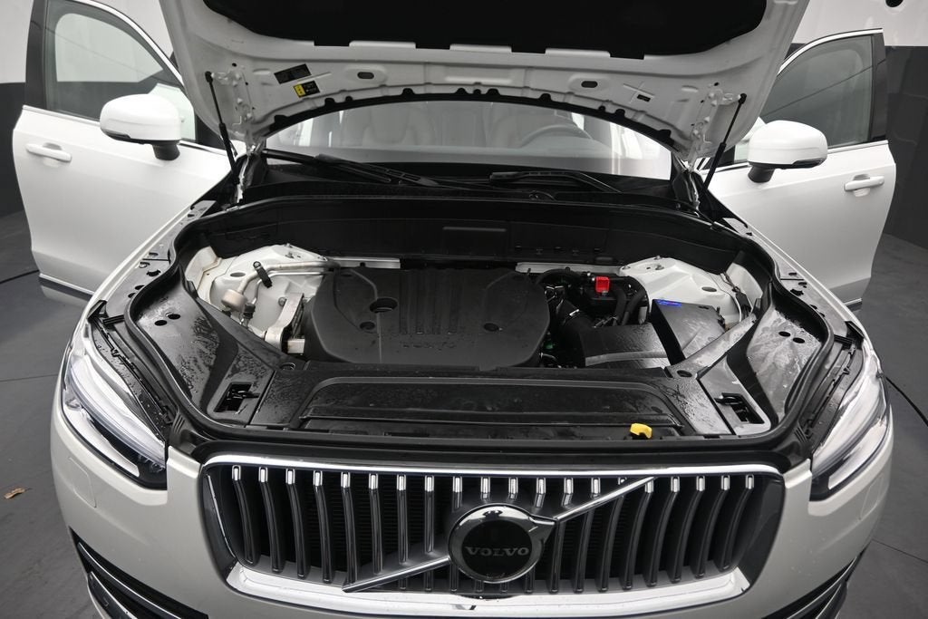2023 Volvo XC90 Plus