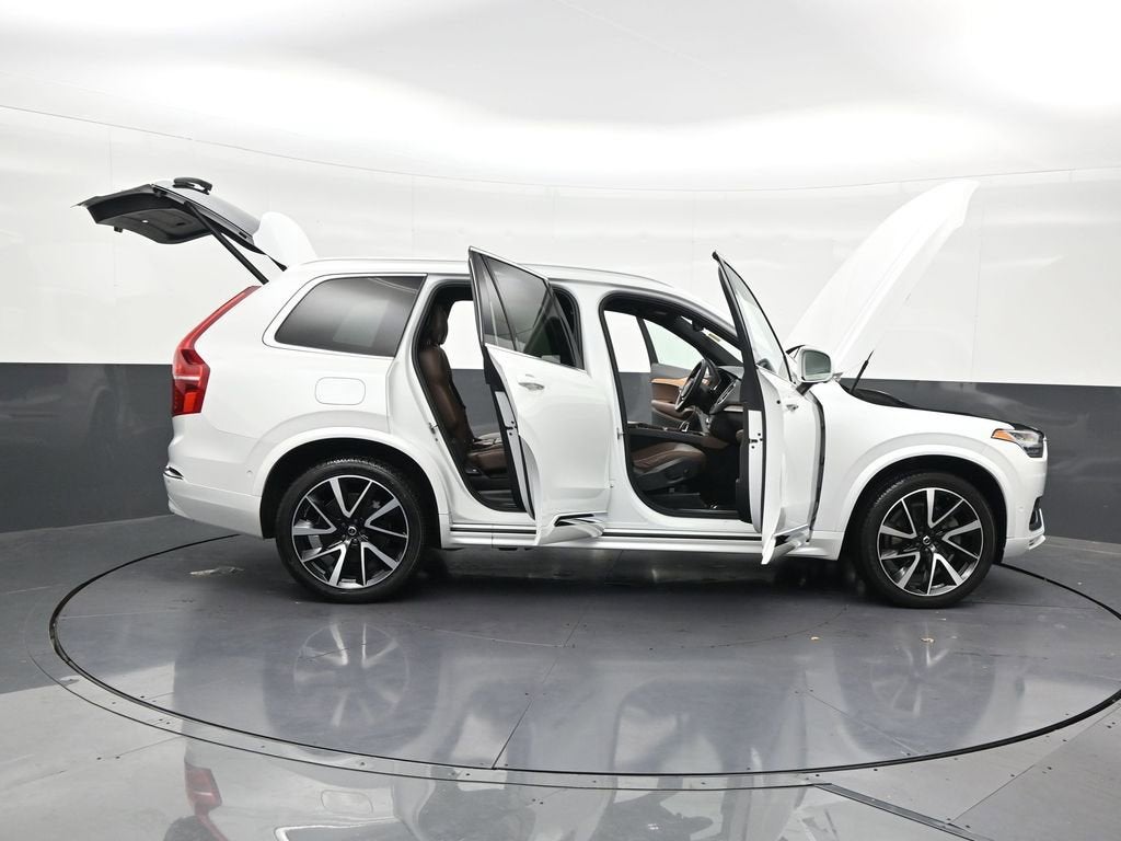 2023 Volvo XC90 Plus