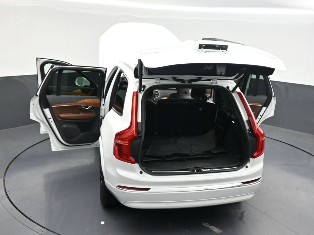 2023 Volvo XC90 Plus