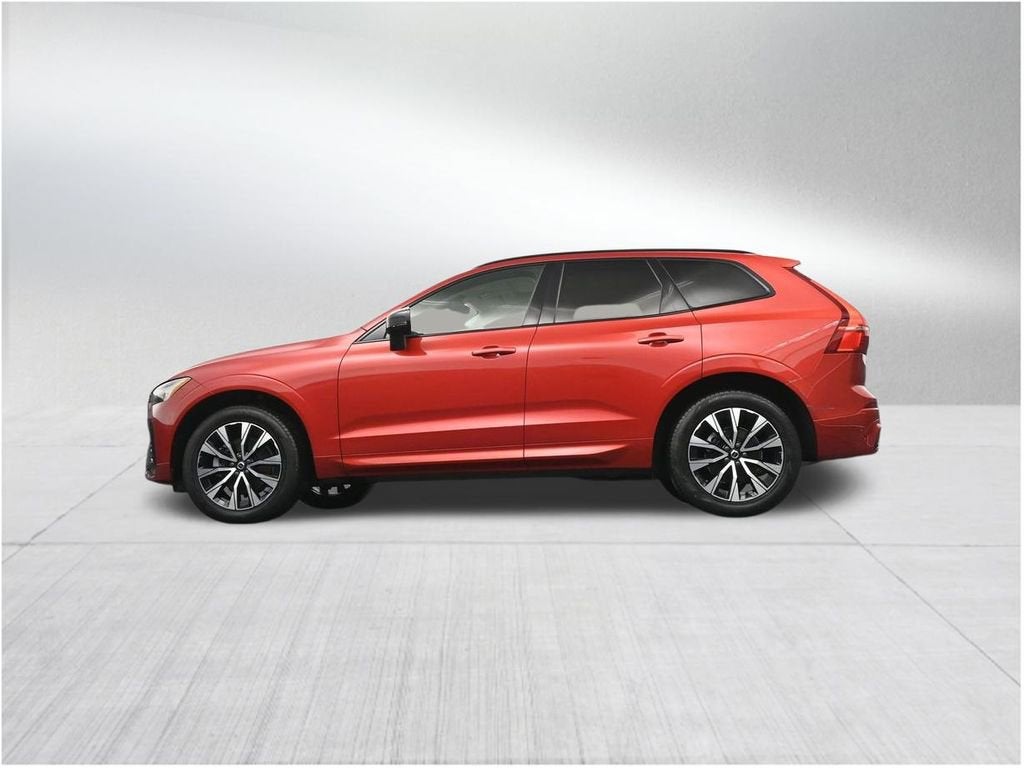 2024 Volvo XC60 Core Dark Theme