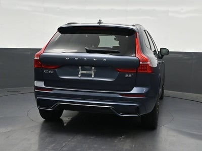 2024 Volvo XC60 B5 Core Dark Theme