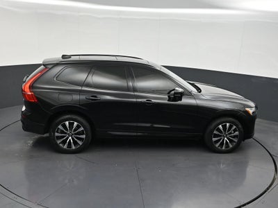 2024 Volvo XC60 B5 Core Dark Theme