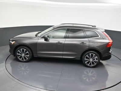 2022 Volvo XC60 Momentum