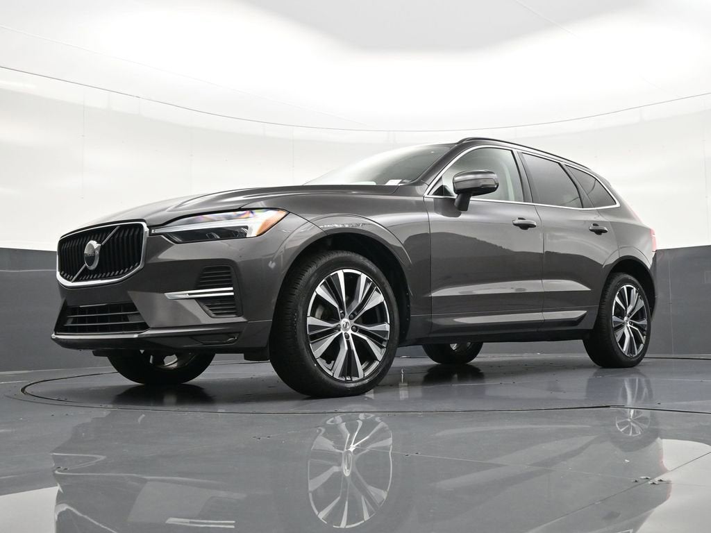 2022 Volvo XC60 Momentum