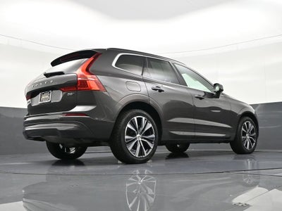 2022 Volvo XC60 Momentum