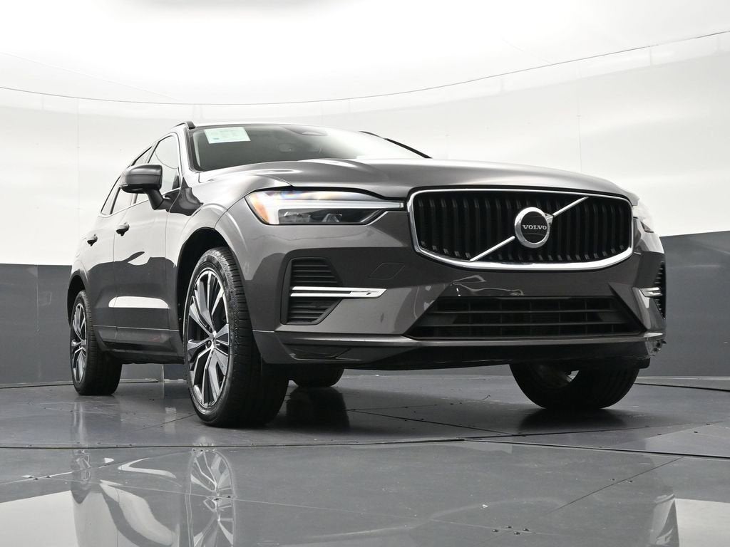 2022 Volvo XC60 Momentum