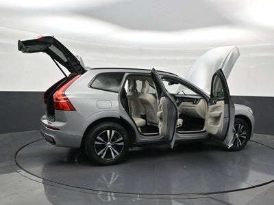 2024 Volvo XC60 B5 Core Dark Theme