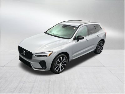 2024 Volvo XC60 Plus Dark Theme