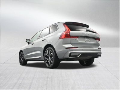 2024 Volvo XC60 Plus Dark Theme