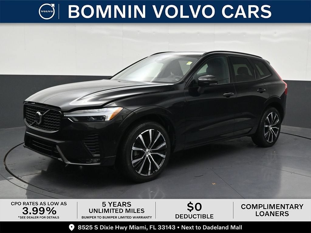 2024 Volvo XC60 Plus Dark Theme