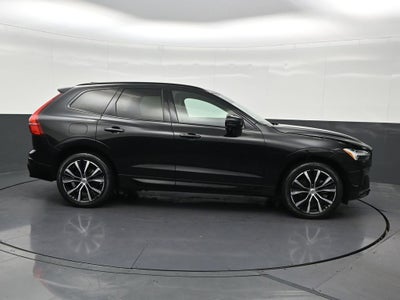 2024 Volvo XC60 Plus Dark Theme