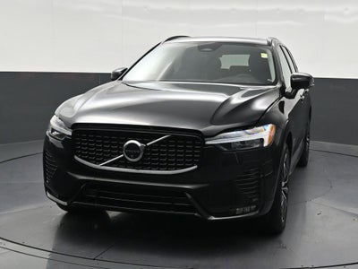 2024 Volvo XC60 Plus Dark Theme