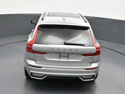 2024 Volvo XC60 Plus Dark Theme