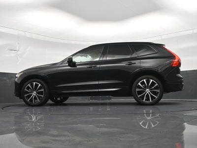 2024 Volvo XC60 B5 Plus Dark Theme
