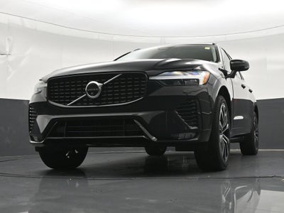 2024 Volvo XC60 B5 Plus Dark Theme