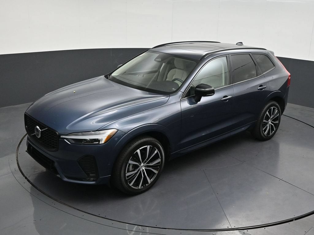 2024 Volvo XC60 B5 Plus Dark Theme