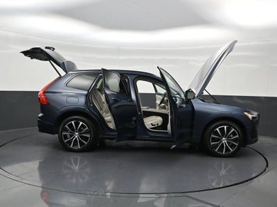 2024 Volvo XC60 B5 Plus Dark Theme