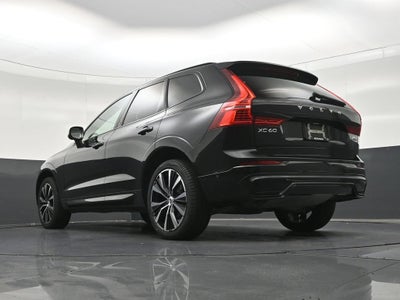 2024 Volvo XC60 B5 Plus Dark Theme