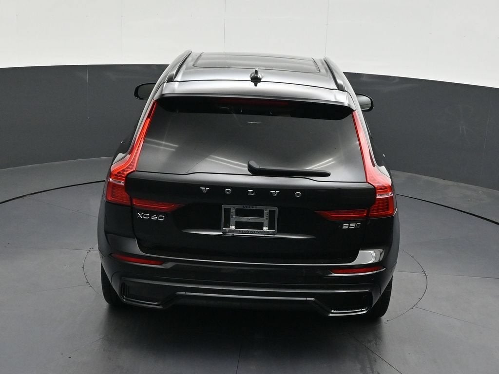 2024 Volvo XC60 B5 Plus Dark Theme