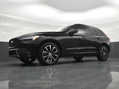 2024 Volvo XC60 B5 Plus Dark Theme