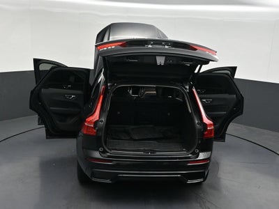 2024 Volvo XC60 B5 Plus Dark Theme
