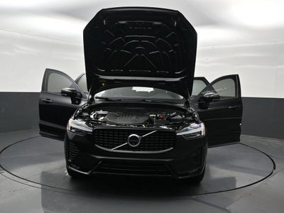 2024 Volvo XC60 B5 Plus Dark Theme